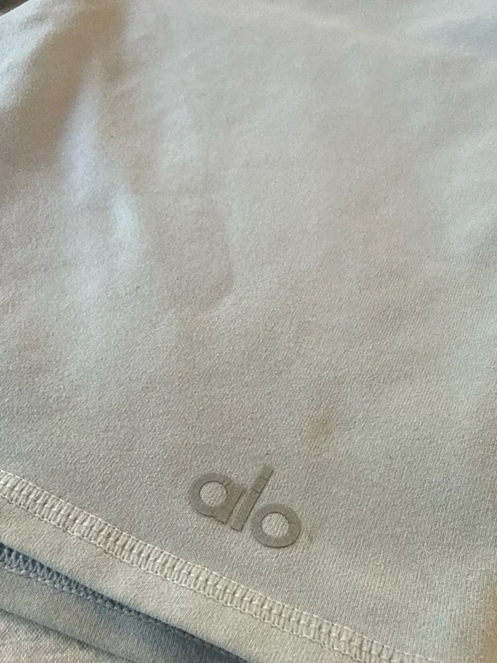 ALO Yoga Light Gray High-Waist Bike Shorts